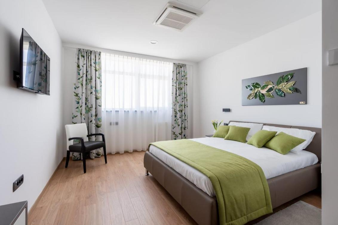Hostel Green Donji Kraljevoc Eksteriør bilde