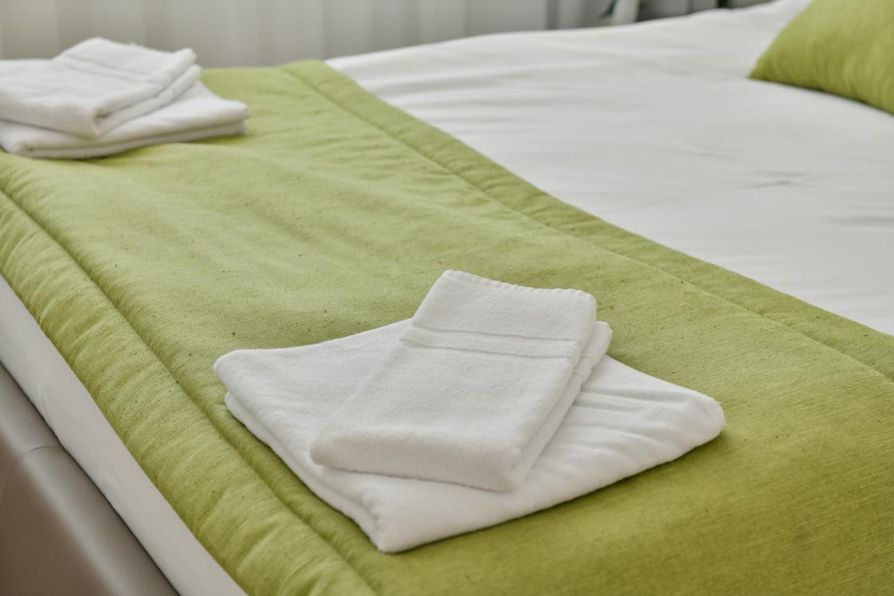 Hostel Green Donji Kraljevoc Eksteriør bilde