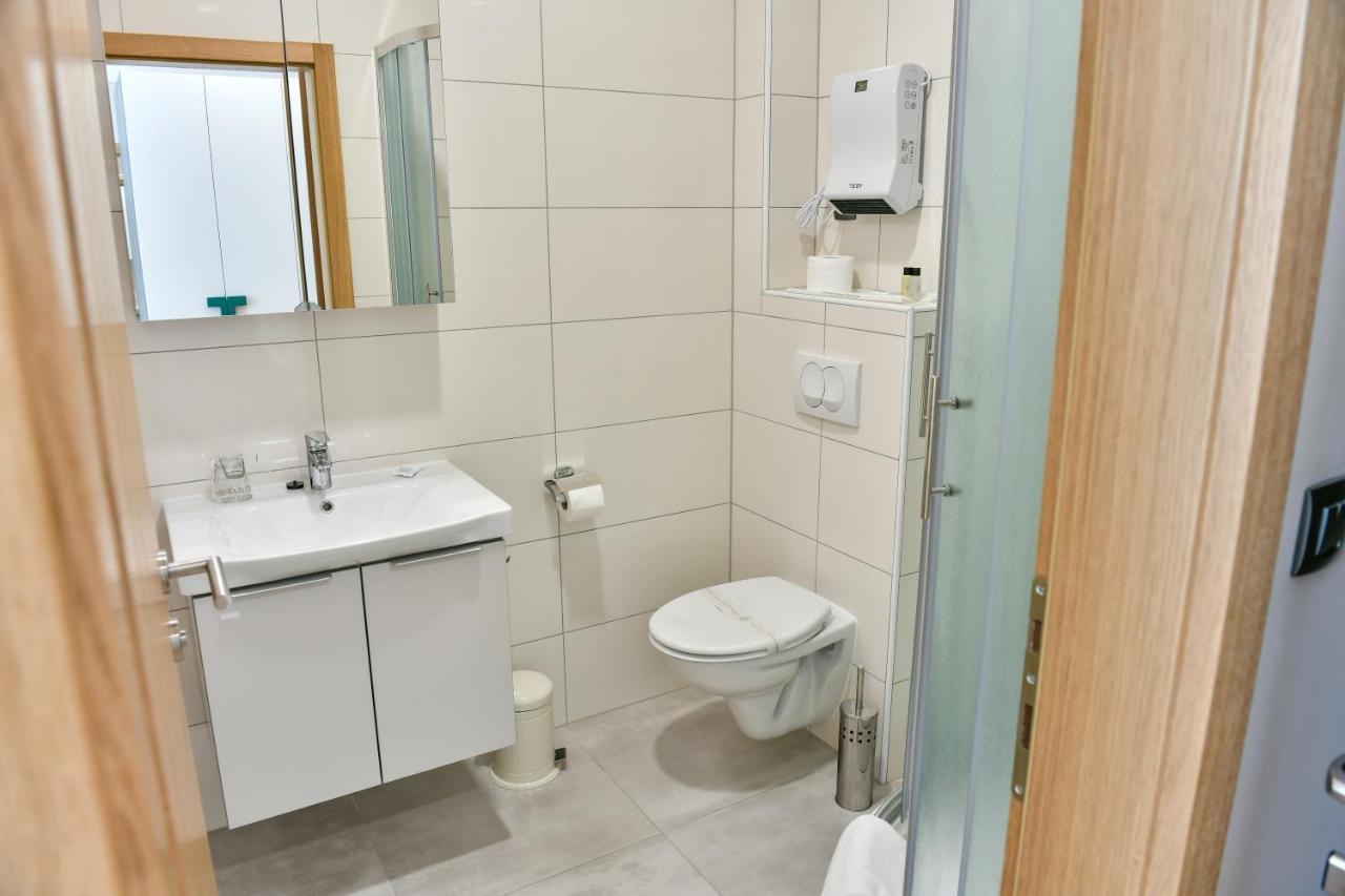 Hostel Green Donji Kraljevoc Eksteriør bilde