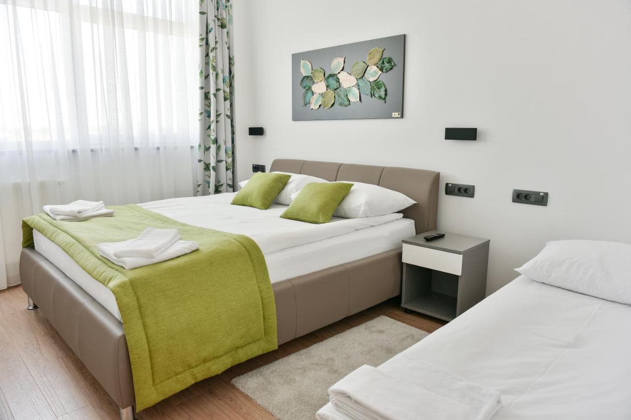 Hostel Green Donji Kraljevoc Eksteriør bilde