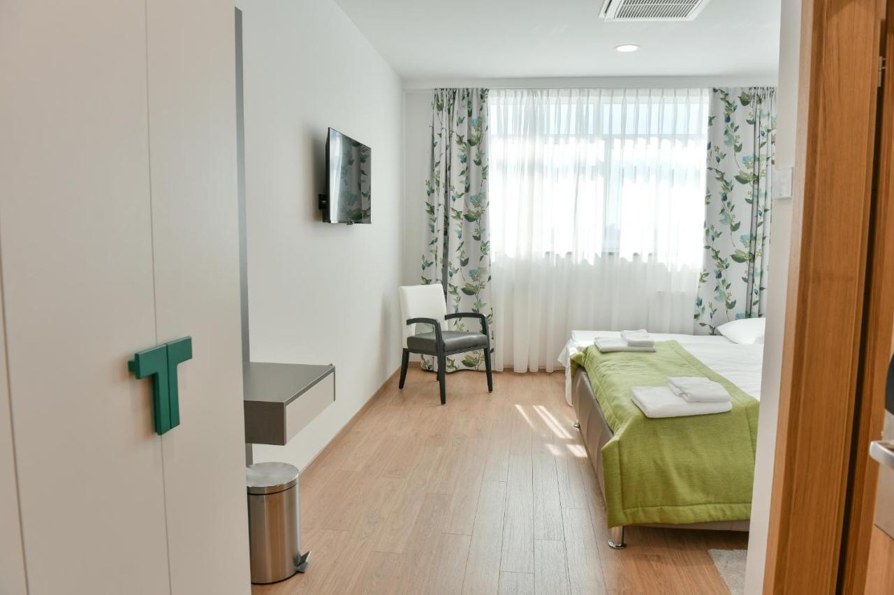 Hostel Green Donji Kraljevoc Eksteriør bilde